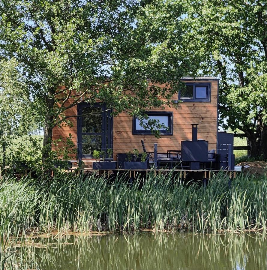 Tinyhousebeidresden 1 - Direkt Am Naturteich - Naehe Saechsische Schweiz, Dresden Grossharthau Exterior foto